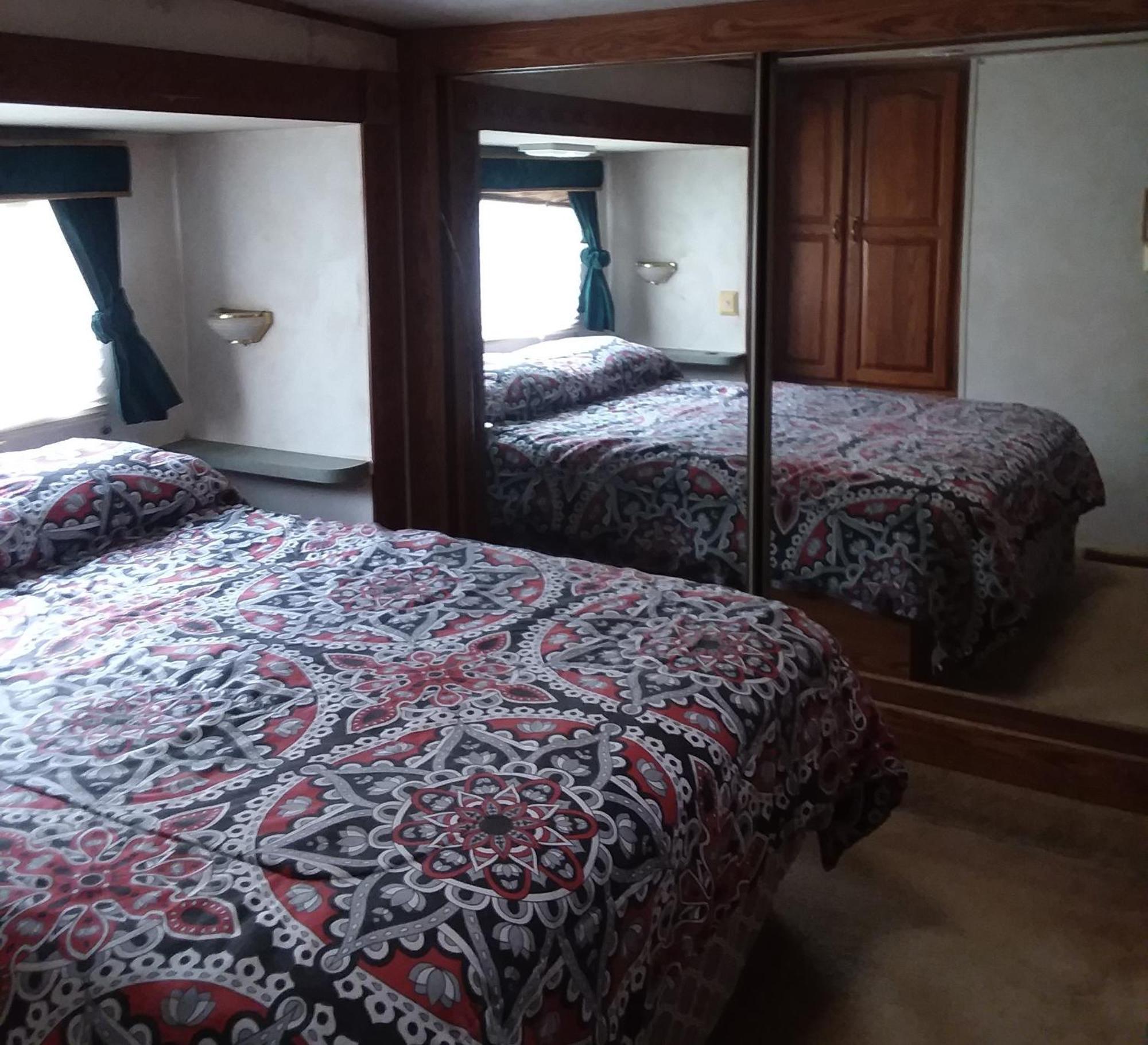 Dark Ridge Hideout Otel Elk Park Dış mekan fotoğraf